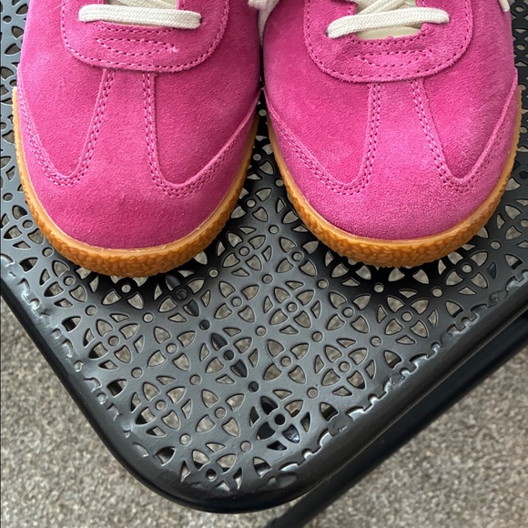 NWOB Gola Classics Women's Elan Sneakers Sz 9.5 Fuchsia Black Evergreen - Picture 6 of 10